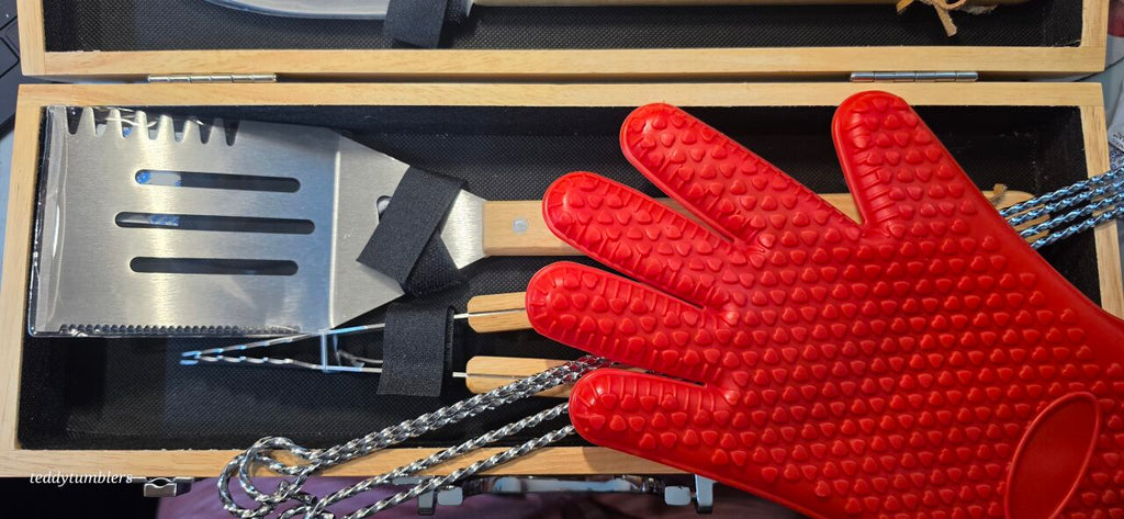 Personalized BBQ Tool Set – The Ultimate Gift for the Grillmaster